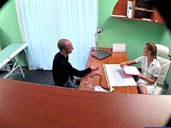 Enthousiasteling, Pijpbeurt, Universiteit, Fetisj, Verpleegster