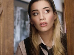 Grote kont, Lesbisch, Masturbatie, Natuurlijke tieten, Geschoren, Strippen, Tiener, Tieten likken