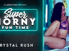 Brunette brune, Doigter, Béant, Mère que j'aimerais baiser, Russe, Solo, Nénés, Jouets