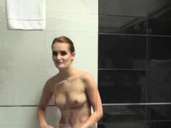 Vingeren, Roodharige vrouw