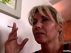 Blonde mature and teen lesbian toying