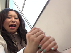 Schönheit, Braunhaarige, Spermaladung, Handjob, Büro, Höschen, Schüchtern, Sich ausziehen