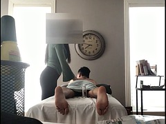 アジア人, デカチン, デカパイ, 茶髪の, 異人種間, マッサージ, 淫乱熟女, 怪物