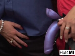 Grosser arsch, Blasen, Spermaladung, Aufs gesicht abspritzen, Hardcore, Hd, Nackt, Muschi