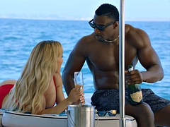 デカチン, 黒人, ブロンド, 黒人, ハードコア, 異人種間, 淫乱熟女, オッパイの