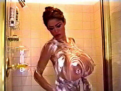 Азиатки, Ванна