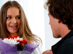 Kont, Blond, Pijpbeurt, Laarzen, Hondjeshouding, Zoenen, Tiener, Tieten likken