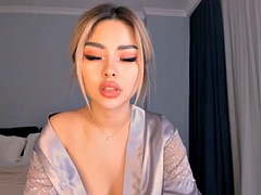 Asiatisch, Süss, Solo, Jungendliche (18+)