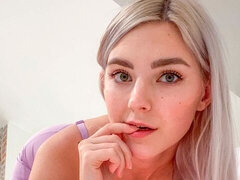 Enthousiasteling, Grote lul, Pijpbeurt, Lul, Natuurlijke tieten, Klein, Geschoren, Zuigen