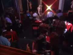 Красотки, Секс без цензуры, На публике