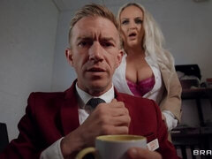 Grosser arsch, Grosser schwanz, Grosse titten, Blasen, Hundestellung, Dürr, Jungendliche (18+), Titten