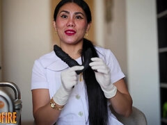 Enthousiasteling, Dominante vrouw, Fetisj, Handschoenen, Handbeurt, Slaaf, Speelgoed, Vibrator