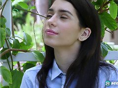 Braunhaarige, Hd, Masturbation, Im freien, Öffentlich, Solo, Jungendliche (18+), Uniform