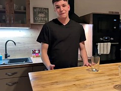 Exclusive - Justin Skye