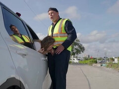 Verga grande, Perra, Rubia, Mamada, Corridas, Al aire libre, Público, Tetas