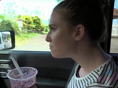 Leie, Blondine, Auto, Fingern, Freundin, Orgasmus, Im freien, Nass