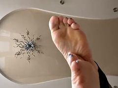 Morena, Pies, Fetiche, Fetiche de pies, Tacones, Látex, Madres para coger, Amante