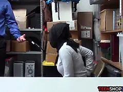 Arabe, Gros seins, Hd, Énorme, Bureau, Réalité, Adolescente, Nénés