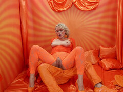 Sex in an orange room with milf Brittany Bardot