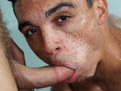 Horny guys share erotic moments at the shower