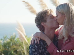 Пляж, Минет, Измена, Член, Секс без цензуры, На природе, На публике, Жена