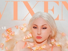 Grosser arsch, Grosse titten, Blondine, Blasen, Vollbusig, Schwanz, Handjob, Lecken