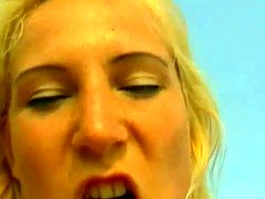 Leie, Strand, Blondine, Spermaladung, Freundin, Im freien, Jungendliche (18+)