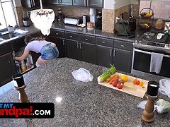 69, Sucer une bite, Habillées, Éjaculer dans la bouche, Faciale, Chatte, Tabou, Serré