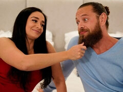 Leie, Grosser arsch, Grosser schwanz, Braunhaarige, Besamung, Hundestellung, Behaart, Jungfrau