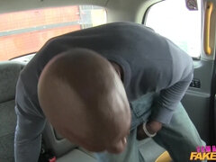 Female Fake Taxi - New Driver Loves A Big Black One-Eyed Snake 1