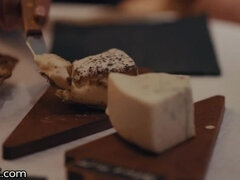 Grosser arsch, Grosser schwanz, Grosse titten, Blasen, Kehlenfick, Schwanz, Handjob, Interrassisch