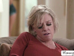 18 летние, Блондинки, Поцелуи, Лесбиянка, Мамочка, Крошечные, Мачеха, Молоденькие