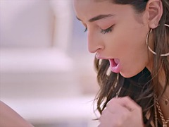 Anal, Lécher le cul, Brunette brune, Gode, Doigter, Lesbienne, Léchez, Jouets