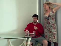 Tetas grandes, Rubia, Universidad, Casero, Madres para coger, Natural, Madrastra, Estudiante