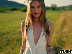 Anal, Sucer une bite, Brunette brune, Faciale, Lécher le sphincter, Nénés