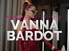 指いじり, オナニー, 赤毛, ガリガリ, 一人, ストリッピング, ティーン, オッパイの