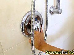 Grote lul, Sperma in gezicht, Rijpe lesbienne, Moeder die ik wil neuken, Moeder, Douche, Sperma, Tiener