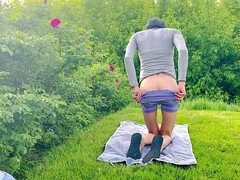 Voeten, Homo, Openbaar