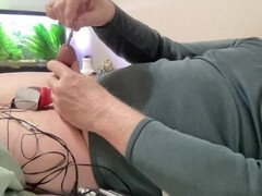 Americano, Sadomasoquismo, Corridas, Electro, Gay, Masturbación, Orgasmo, Juguetes