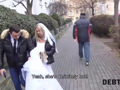 Blonde, Mariée, Cocu, Européenne, Hd, Époux mari, Mère que j'aimerais baiser, Épouse