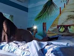 Enthousiasteling, Kont, Pijpbeurt, Bruinharig, Europees, Logement, Latijnse vrouw, Alleen