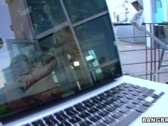 In den arsch, Arsch, Grosser arsch, Schwarz, Fingern, Milf, Muschi, Rasiert