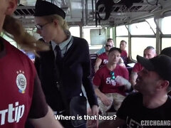 Anal, Blonde, Sucer une bite, Tchèque, Groupe, Public, Plan cul à trois, Train