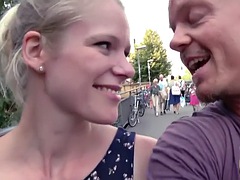 Blasen, Deutsch, Lingerie, Im freien, Piercing, Pov, Öffentlich, Tätowierung