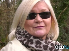 Grote mammen, Bedriegen, Vingeren, Omie, Masturbatie, Rijpe lesbienne, Moeder die ik wil neuken, Tiener