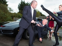 デカ尻, デカパイ, ブロンド, 指いじり, キス, なめる, 淫乱熟女, ストリッピング