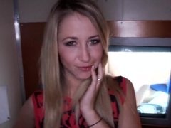 Blond, Pijpbeurt, Sperma shot, Lul, Sperma in gezicht, Eerste keer, Handbeurt, Slikken