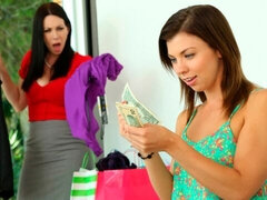 素人, ベッドルーム, キス, 下着, オナニー, 小柄, オマンコ, ストリッピング