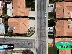 Leie, Sperma im mund, Kehlenfick, Aufs gesicht abspritzen, Gruppe, Lecken, Muschi, Jungendliche (18+)