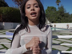 Incroyable, Brunette brune, Béant, Branlette thaïlandaise, De plein air, Solo, Dénudage, Adolescente